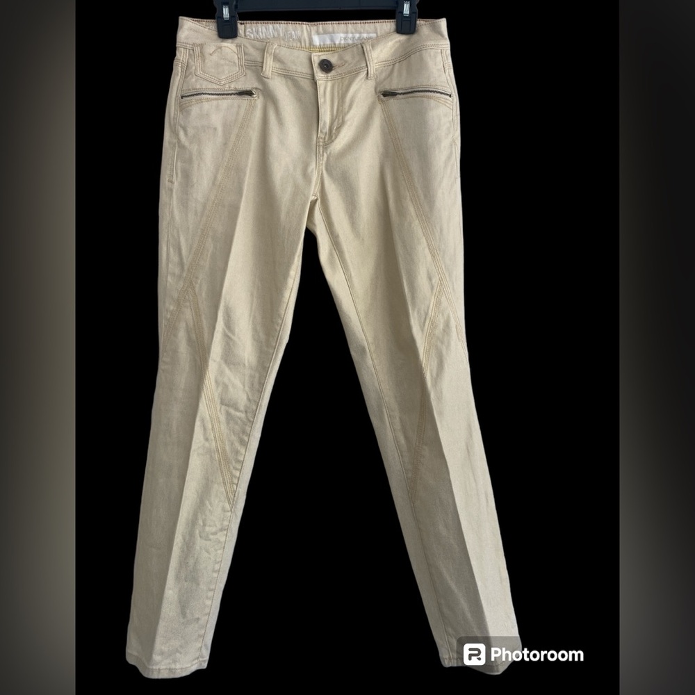 Gold Tone DKNY Jeans (28)